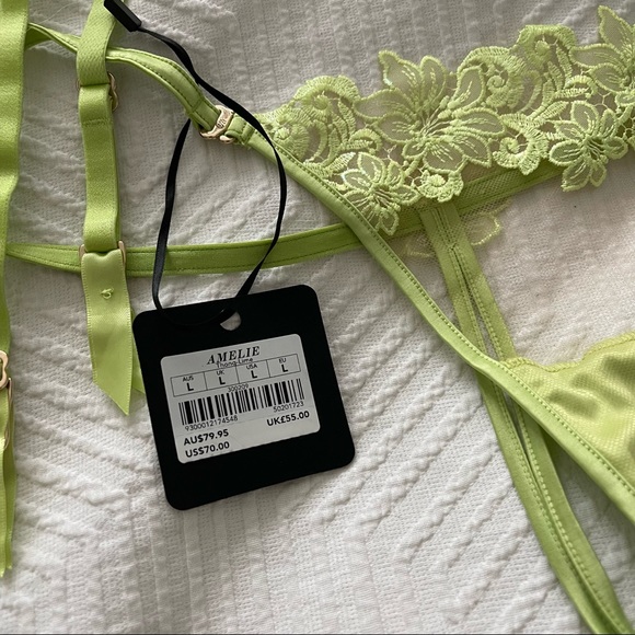 Honey Birdette Amelie 3 Piece Set in Lime Bra/Thong/Suspender - Picture 6 of 10